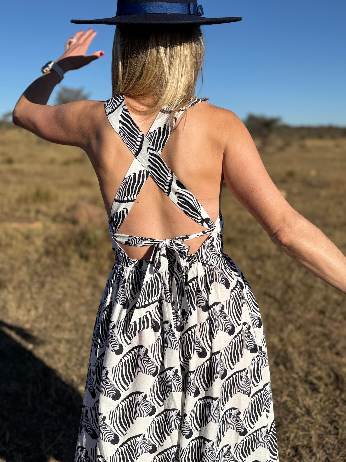 Ladies Dress - Criss Cross back l Black Zebra