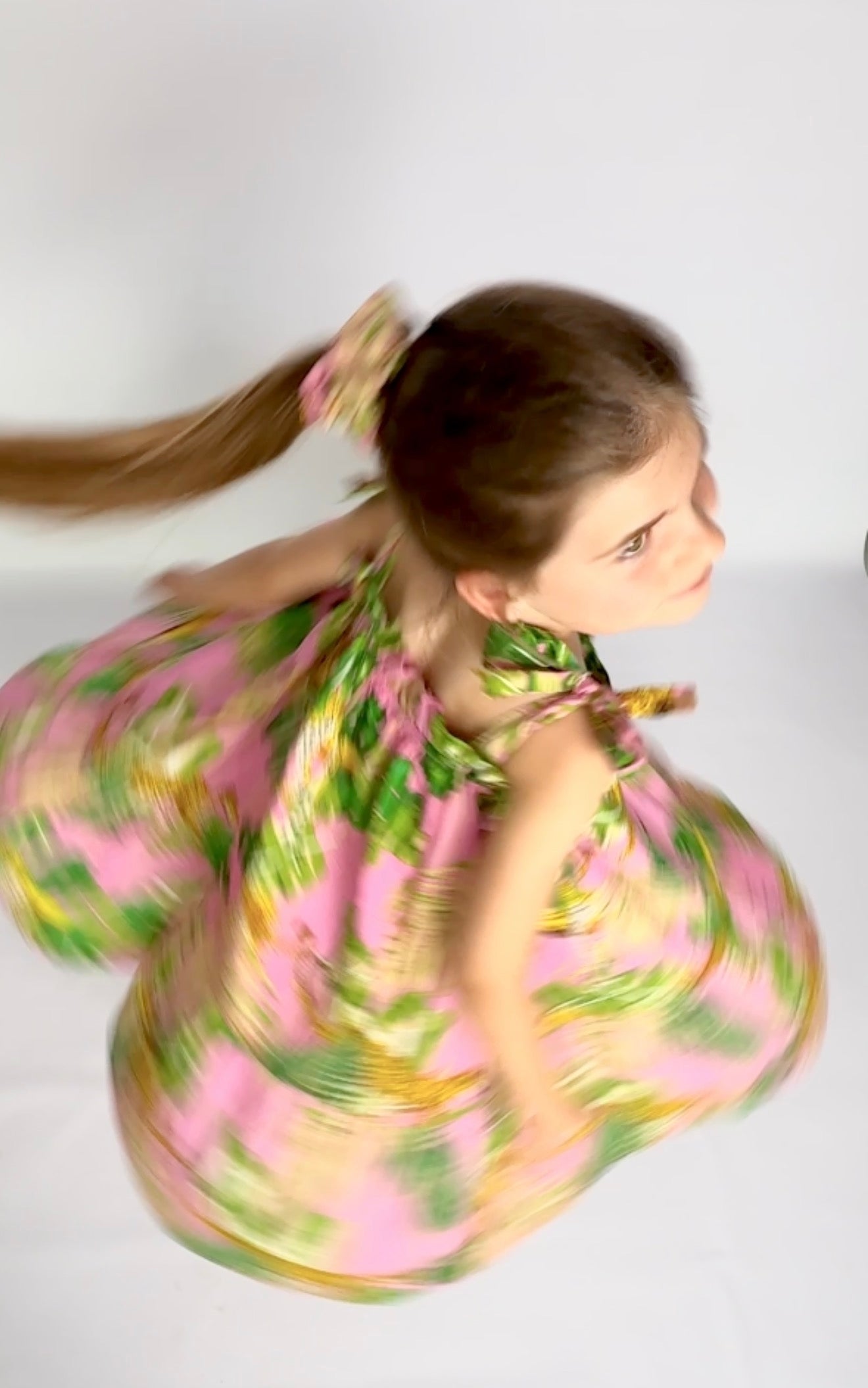 Girls Swirly Dress - Light Pink Savannah