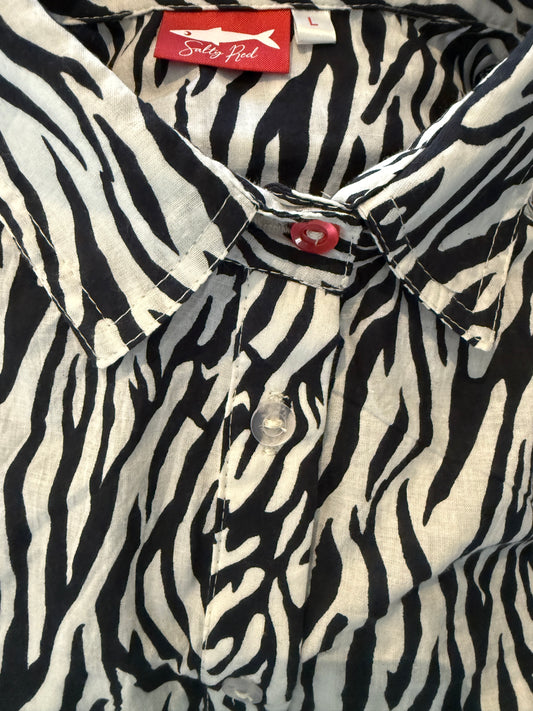 Ladies Shirt - Black and White Abstract Print